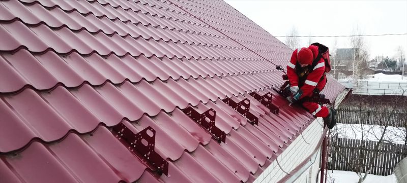 Seasonal Roofing Trends